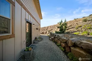 95 Laurel Ests, Rock Island, WA 98850 - Photo 4