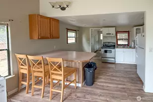 701 NW Dexter Ave, Winlock, WA 98596 - Photo 10