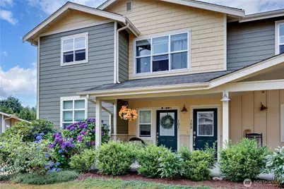 7701 Beacon Place NE #103, Bremerton, WA 98311 - Photo 2