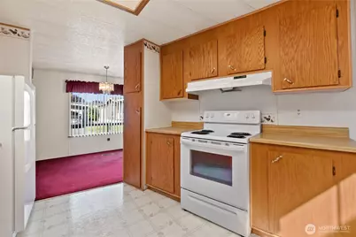 7508 47th Avenue NE #20, Marysville, WA 98270 - Photo 16