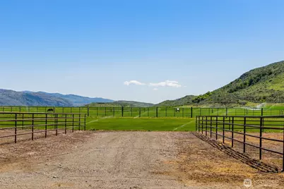 2034 Pine Creek Road, Tonasket, WA 98855 - Photo 26