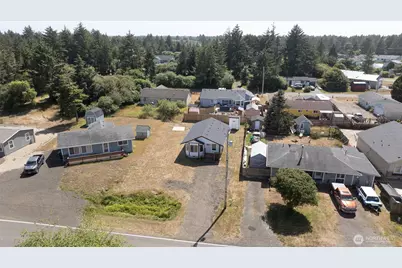 345 Mount Olympus Avenue SE, Ocean Shores, WA 98569 - Photo 20