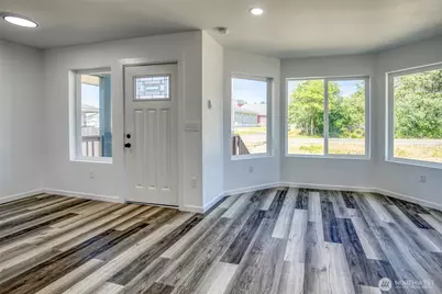 345 Mount Olympus Avenue SE, Ocean Shores, WA 98569 - Photo 4