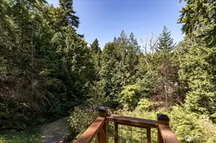 11724 Hummingbird Ln, Anacortes, WA 98221 - Photo 36