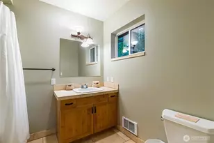 7493 Miller Way, Deming, WA 98244 - Photo 20