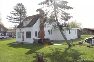 1961 Rayhorst Rd, Ferndale, WA 98248 - Photo 2