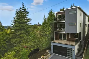 8221 S 121st St, Seattle, WA 98178 - Photo 36