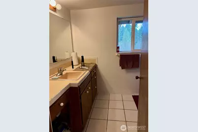 18612 51st Avenue SE, Bothell, WA 98012 - Photo 32