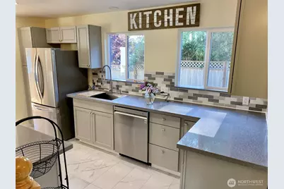 1304 Madrona Beach Road NW, Olympia, WA 98502 - Photo 8