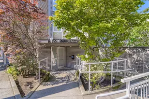 103 Bellevue Ave E, Seattle, WA 98102 - Photo 16