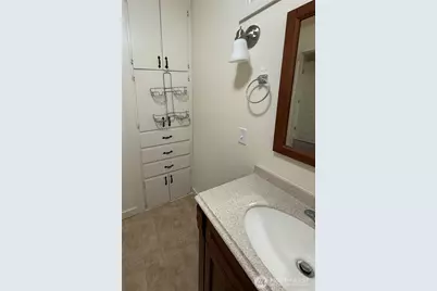 1019 Duryea Street, Raymond, WA 98577 - Photo 12