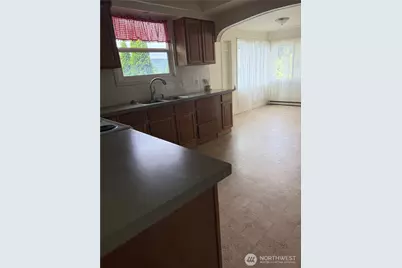 1019 Duryea Street, Raymond, WA 98577 - Photo 14