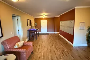 7600 SE 29th St, Mercer Island, WA 98040 - Photo 16