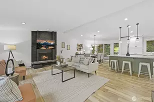 20911 30th Dr SE, Bothell, WA 98021 - Photo 2