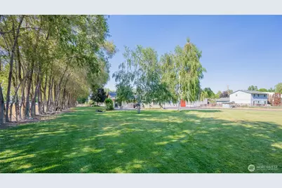 7887 Dahl Road NE, Moses Lake, WA 98837 - Photo 10