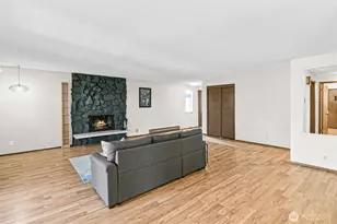 2520 Cascade Pl W, University Place, WA 98466 - Photo 8