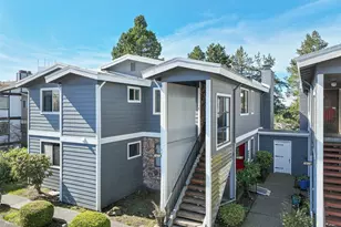 2520 Cascade Pl W, University Place, WA 98466 - Photo 2