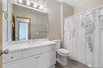 17610 134th Lane SE, Renton, WA 98058 - Photo 18