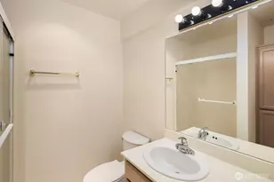 15805 SE 16th St, Bellevue, WA 98008 - Photo 40