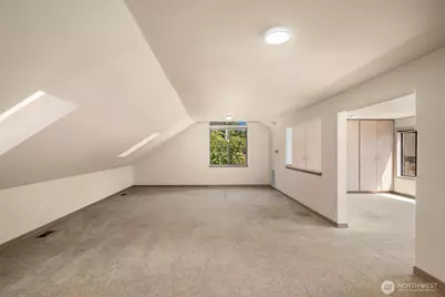 15805 SE 16th Street, Bellevue, WA 98008 - Photo 38