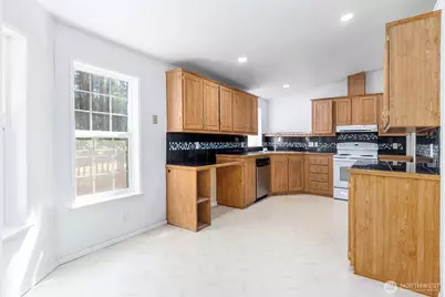 254 Mountain View Drive, Packwood, WA 98361 - Photo 6