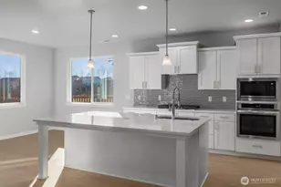 20334 146th St Ct E, Bonney Lake, WA 98391 - Photo 10