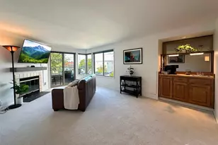 3204 Alki Ave SW, Seattle, WA 98116 - Photo 8