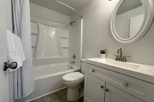 3204 Alki Ave SW, Seattle, WA 98116 - Photo 24