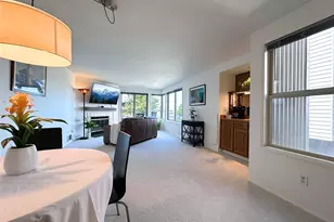 3204 Alki Ave SW, Seattle, WA 98116 - Photo 12