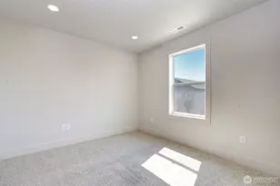 442 Washington St, Woodland, WA 98674 - Photo 28