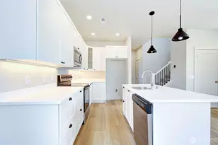 442 Washington St, Woodland, WA 98674 - Photo 14