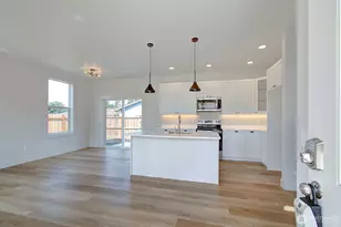 442 Washington St, Woodland, WA 98674 - Photo 8