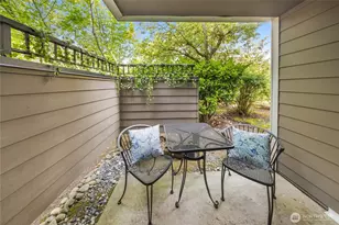 710 Kirkland Cir, Kirkland, WA 98033 - Photo 16