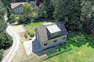 628 N Sunset Dr, Camano Island, WA 98282 - Photo 4