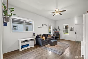 206 S Baker St, Mount Vernon, WA 98273 - Photo 8