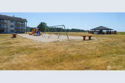 210 26th Street NW #224B, Long Beach, WA 98631 - Photo 16