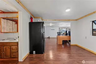 750 4th St, Chelan, WA 98817 - Photo 10