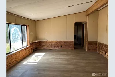 9015 183rd Avenue SW, Rochester, WA 98579 - Photo 16