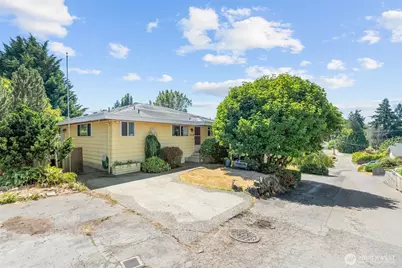 2005 SW 117th Place, Burien, WA 98146 - Photo 30