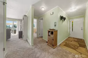 2005 SW 117th Pl, Burien, WA 98146 - Photo 4