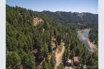 25601 Camp 12 Rd, Leavenworth, WA 98826 - Photo 10