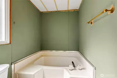 12422 26th Avenue E, Tacoma, WA 98445 - Photo 30