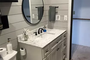 1655 Wheaton St, Raymond, WA 98577 - Photo 20