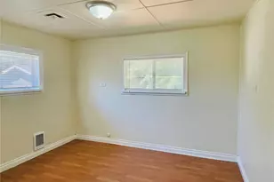 15460 65th Ave S, Tukwila, WA 98188 - Photo 8