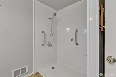 3409 99th Avenue E, Edgewood, WA 98371 - Photo 20