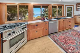 372 Schwartz Rd, Nordland, WA 98358 - Photo 8