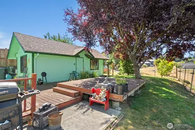 806 California Street, Raymond, WA 98577 - Photo 26