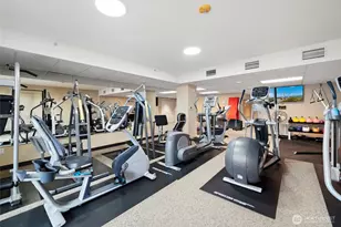 2607 Western Ave, Seattle, WA 98121 - Photo 32