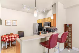 910 Harris Ave, Bellingham, WA 98225 - Photo 10