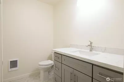 301 S 82nd Street, Tacoma, WA 98408 - Photo 12